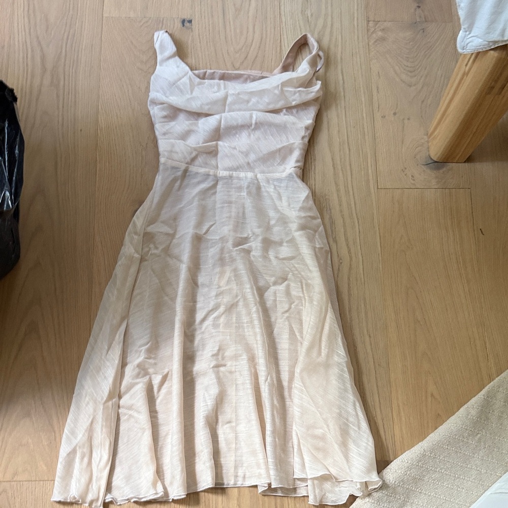 Elegant Cream Sleeveless Dress
